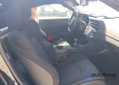 2024 Nissan Z Sport Manual z USA, uszkodzony, nr VIN JN1BZ4AH0RM364132